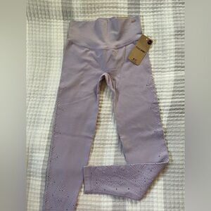 NWT’S PINK Victoria's Secret Light Purple Leggings